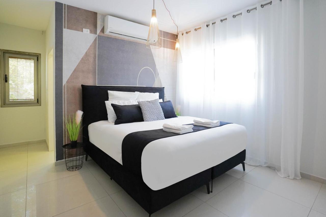 Yalarent Enorma Complex With Shared Heated Pool Apartment Eilat Exterior foto