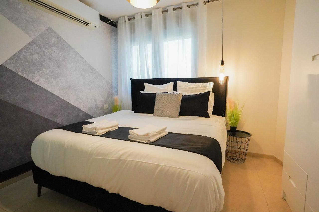 Yalarent Enorma Complex With Shared Heated Pool Apartment Eilat Exterior foto