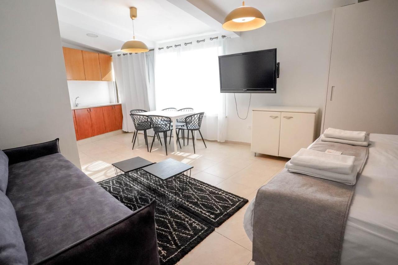 Yalarent Enorma Complex With Shared Heated Pool Apartment Eilat Exterior foto